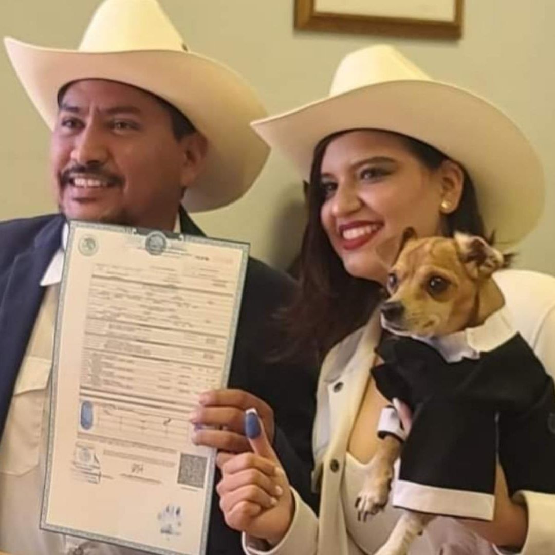 Perrito es testigo en boda en Sonora