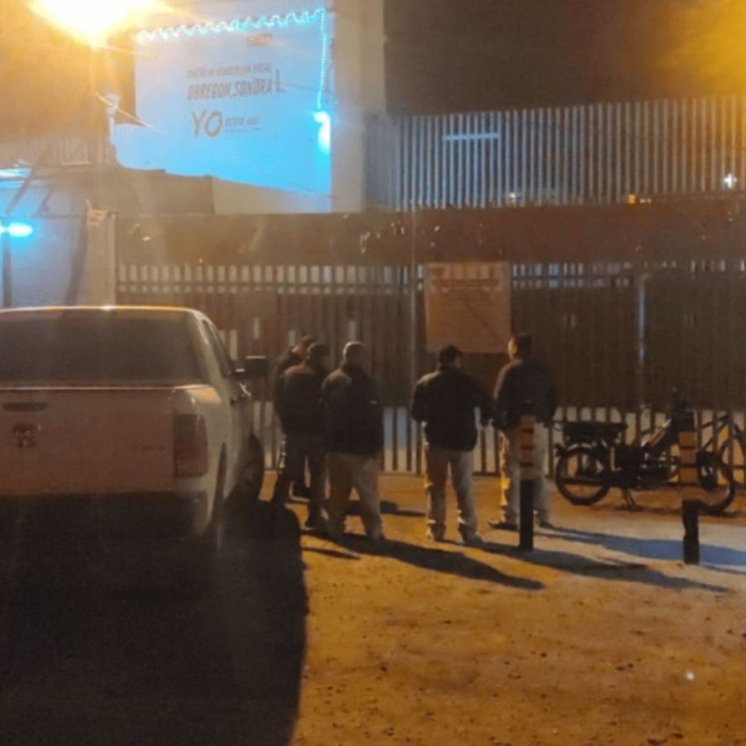 Custodios y personal médico atendieron a los 6 internos y los trasladaron al IMSS-Bienestar, donde dos de ellos murieron