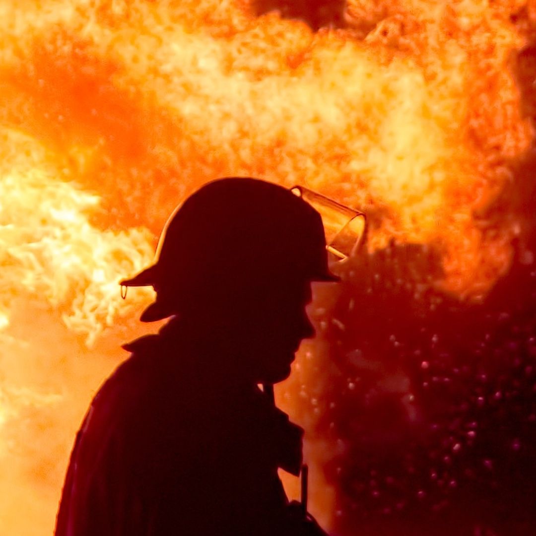 Incendio en Dormitorio de Escuela en China Deja 13 Muertos