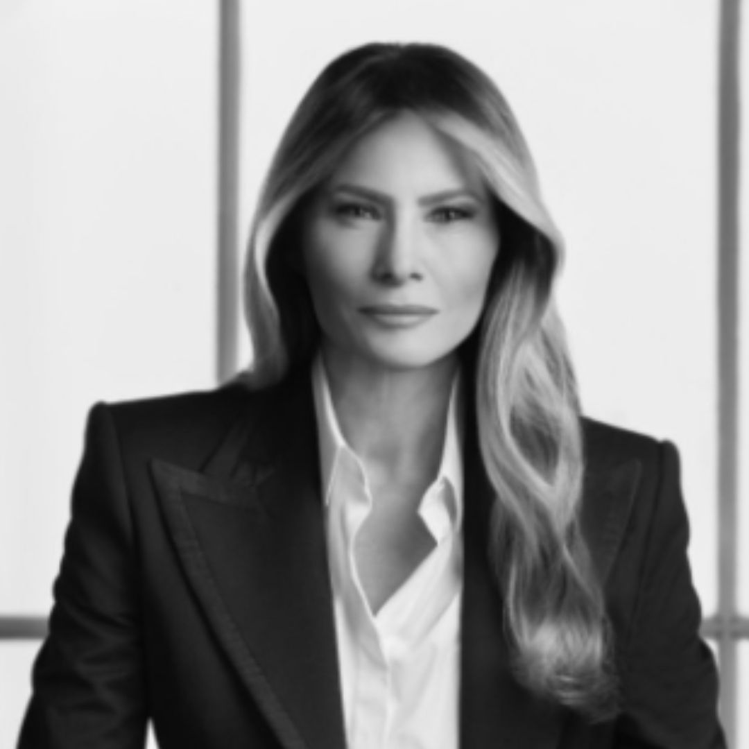 Casa Blanca Revela el Retrato Oficial de la Primera Dama de EUA, Melania Trump