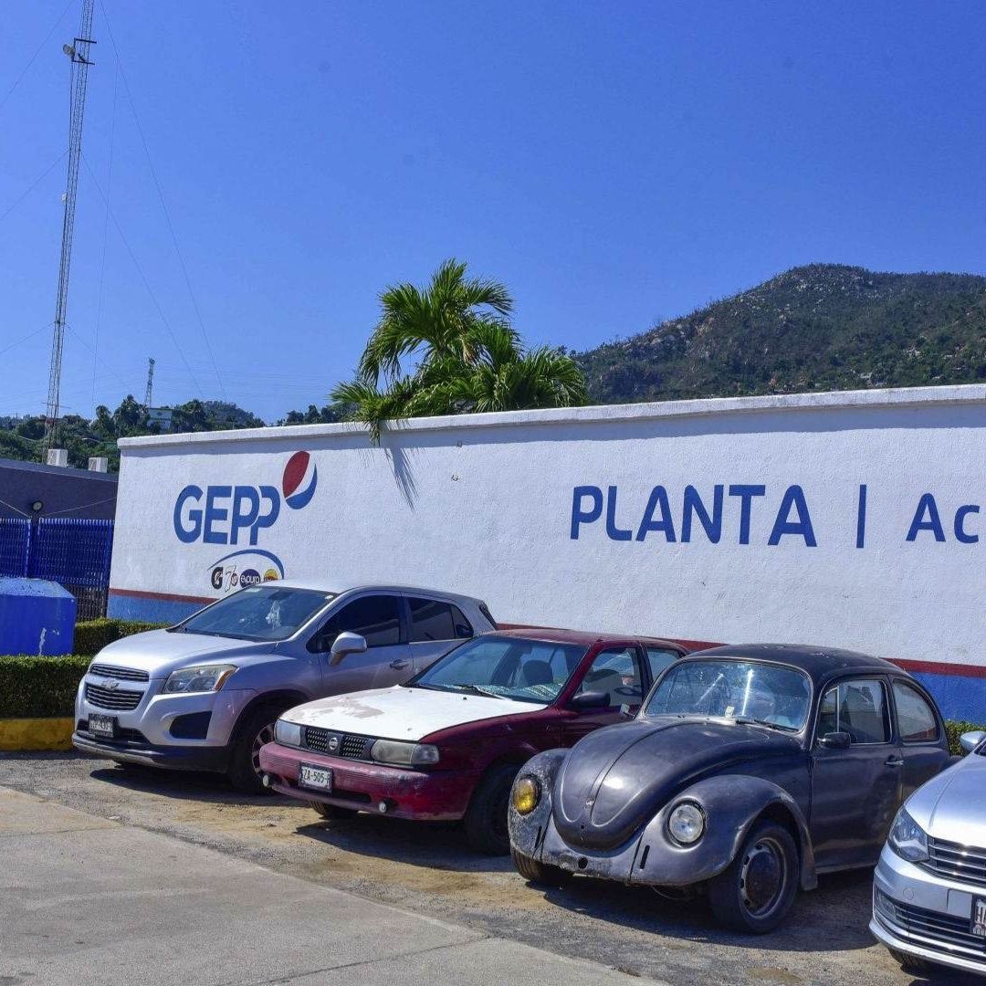 Reanudan Labores Empresas de Embutidos, Refrescos y Cerveza Afectadas por Violencia en Acapulco