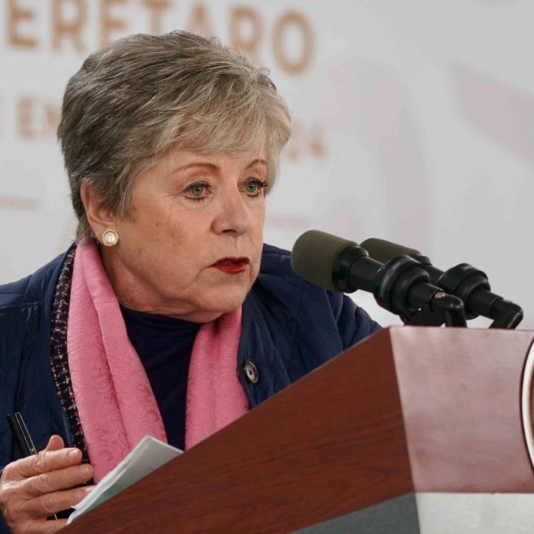 La canciller Alicia Bárcena informó que la Sedena alertó al gobierno de EUA de armas de uso exclusivo del ejército de aquel país en hechos violentos en México