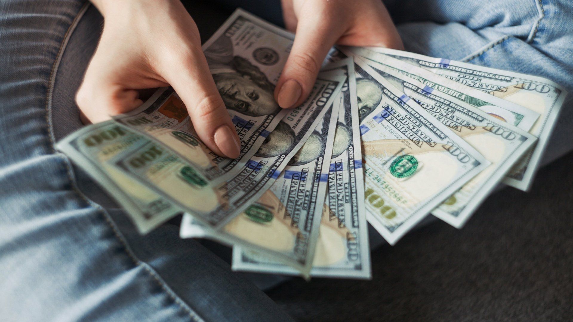 Precio del Dólar Hoy: ¿Cómo Amanece el Peso en el Tipo de Cambio este 28 de Enero de 2025?