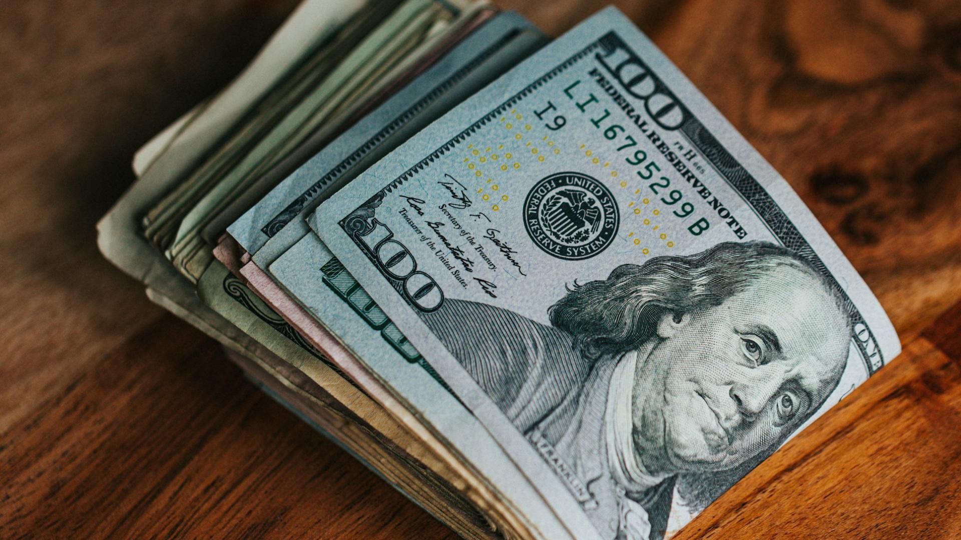 Precio del Dólar Hoy: Así Amanece el Peso en el Tipo de Cambio este 29 de Enero de 2025