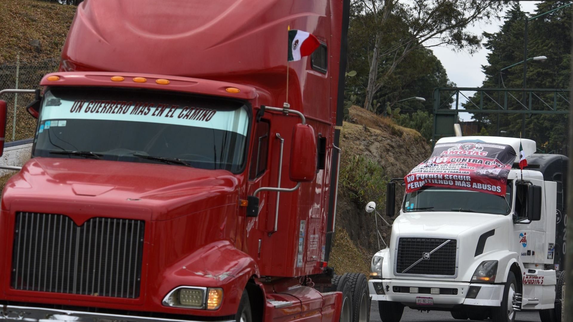 Transportistas integrantes de AMOTAC piden seguridad en carreteras