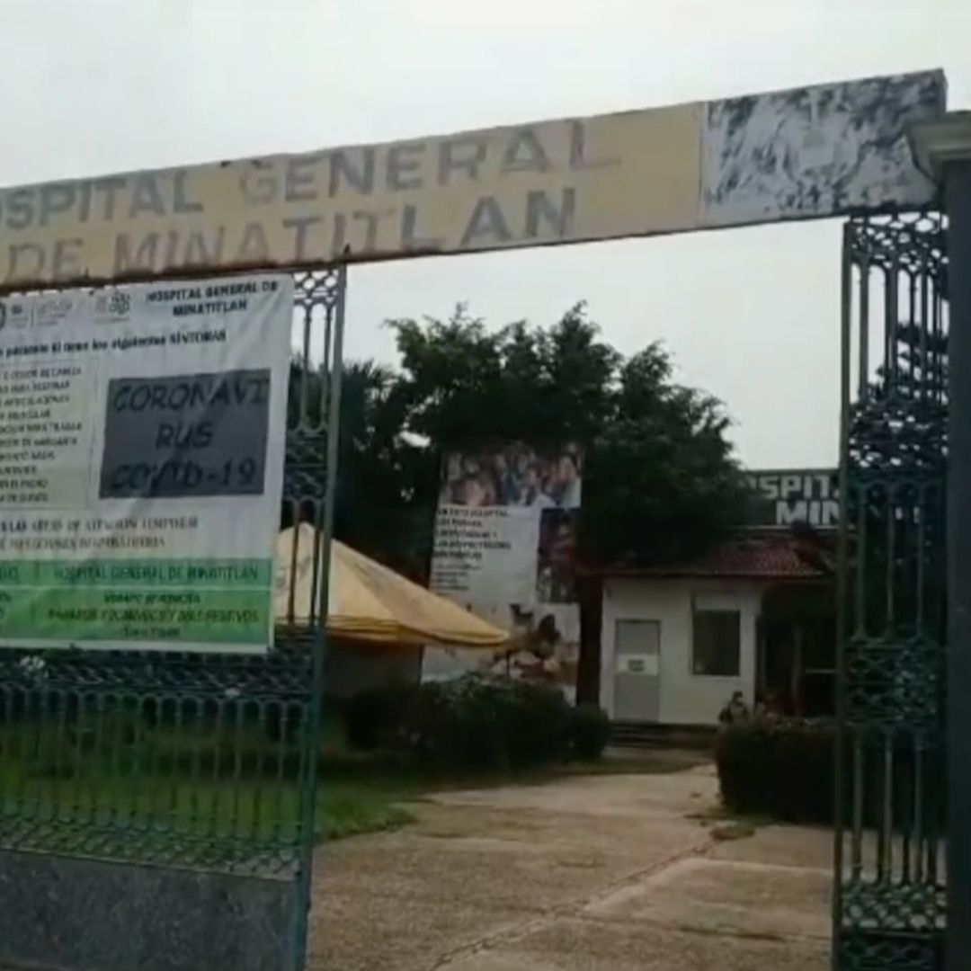 Abuela denuncia a hospital de Minatitlán por dejar caer a su nieto al momento de nacer
