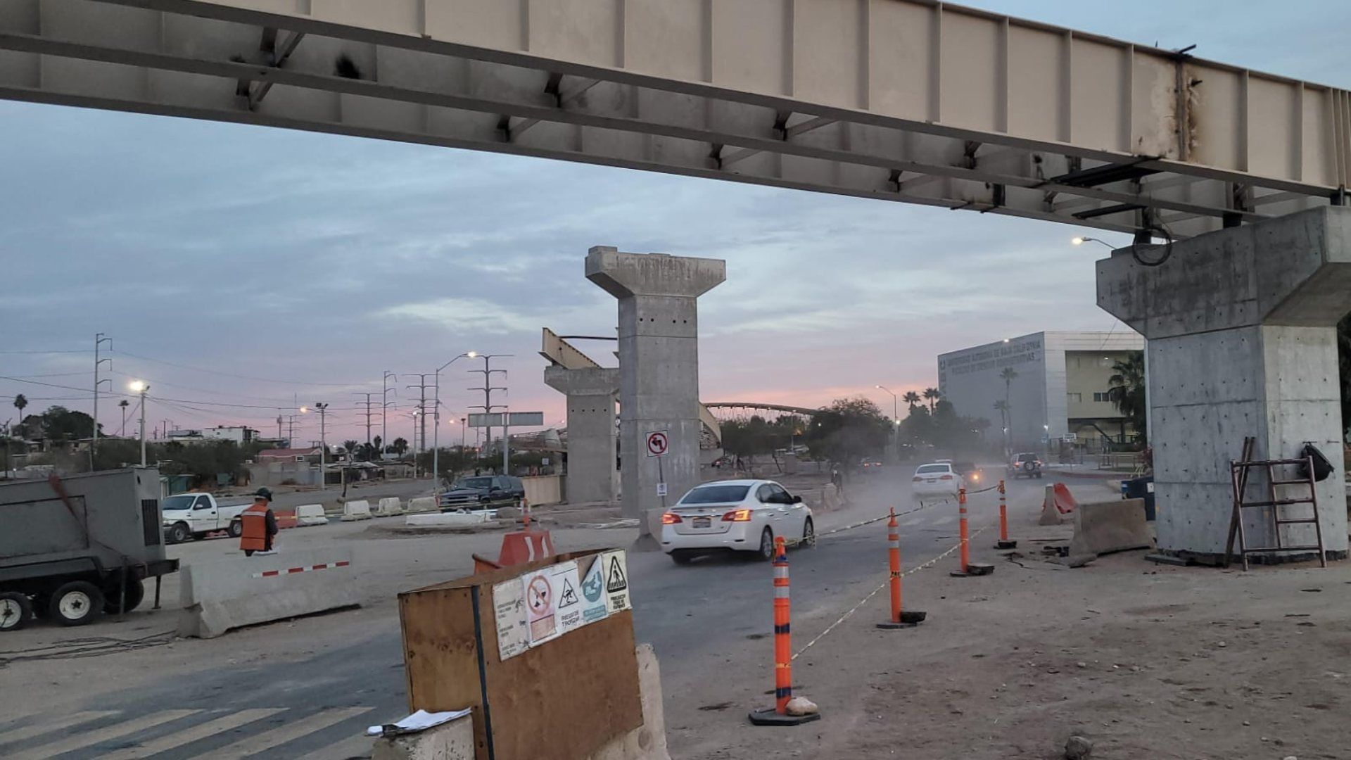Reabren Circulación en Río Nuevo y Calzada Anáhuac en Mexicali