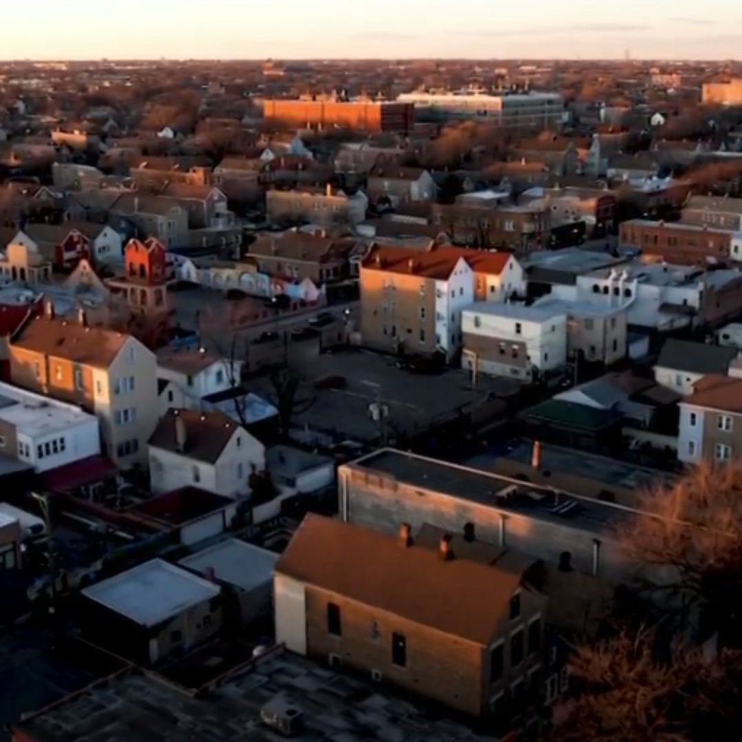 El Temor de Migrantes a Ser Deportados Convierte a La Villita en Chicago, en un Pueblo Fantasma