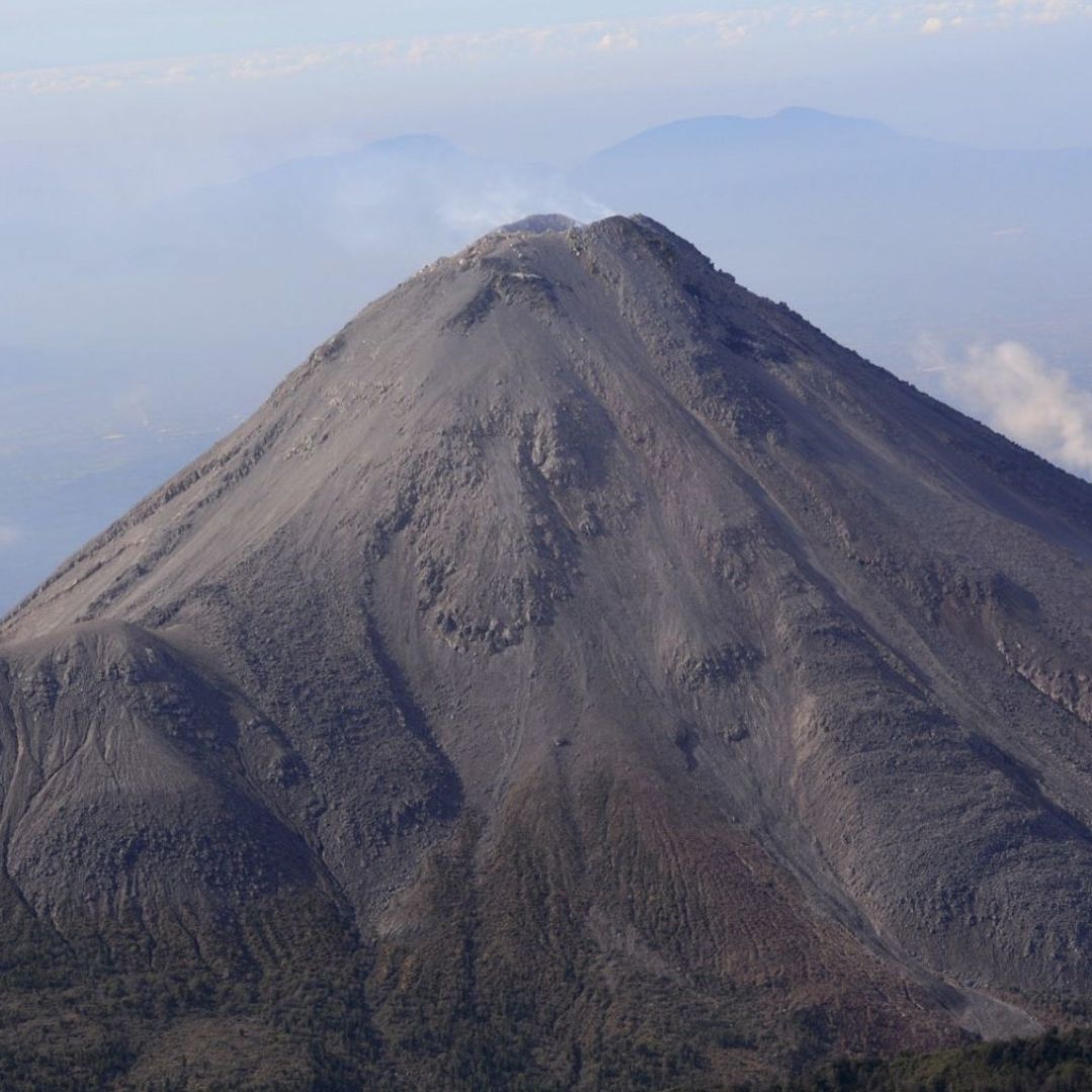 Despierta el Volcán de Fuego, en Colima; Detectan Actividad Sísmica