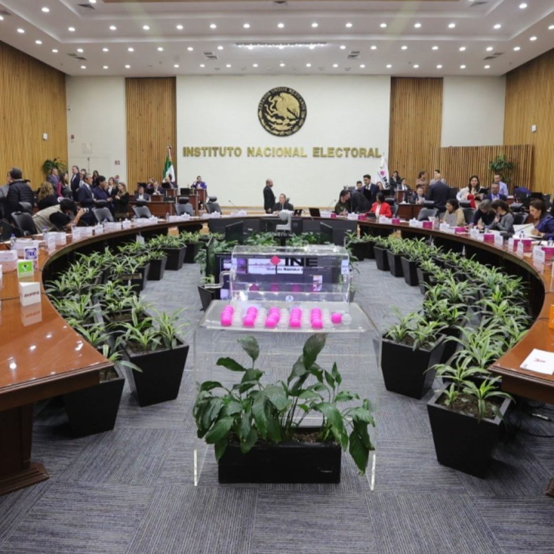 ¿Estarás Tú? INE Selecciona a Personas que Integrarán Casillas para Elección Judicial