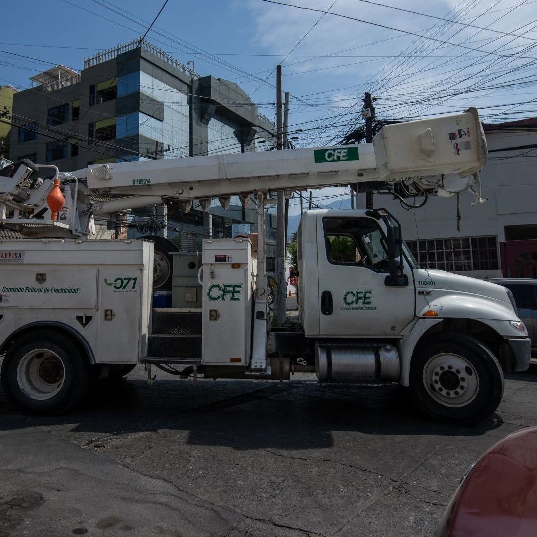 AMLO Responderá con Iniciativa de Reforma Constitucional a Revés a Ley Eléctrica