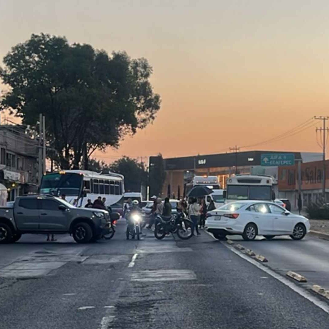 Bloqueo en la Vía Morelos en Ecatepec hoy 10 de febrero de 2025