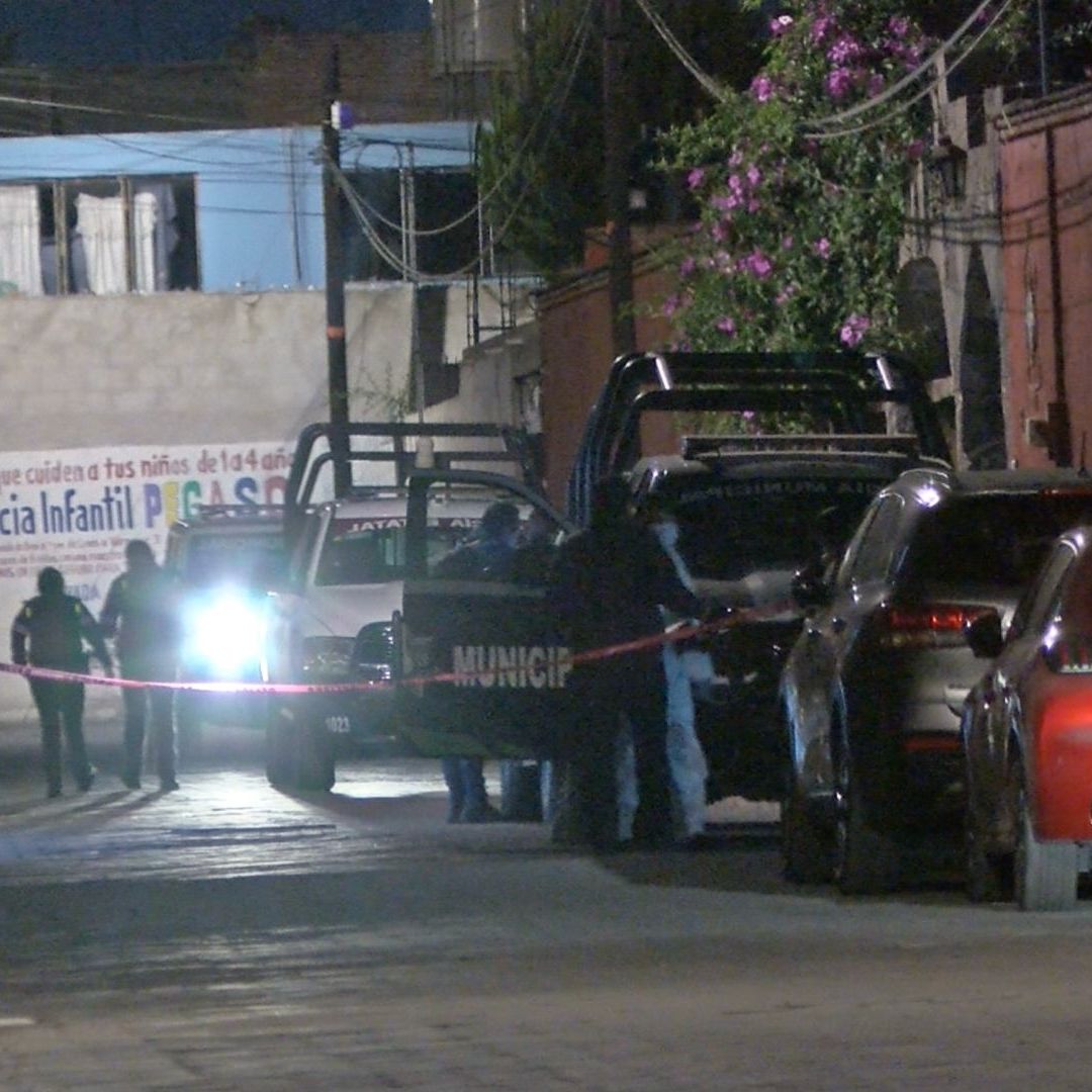 Por haber terminado su relación, Edgar 'N' asesinó a Karina en Totimehuacan y luego se quitó la vida.