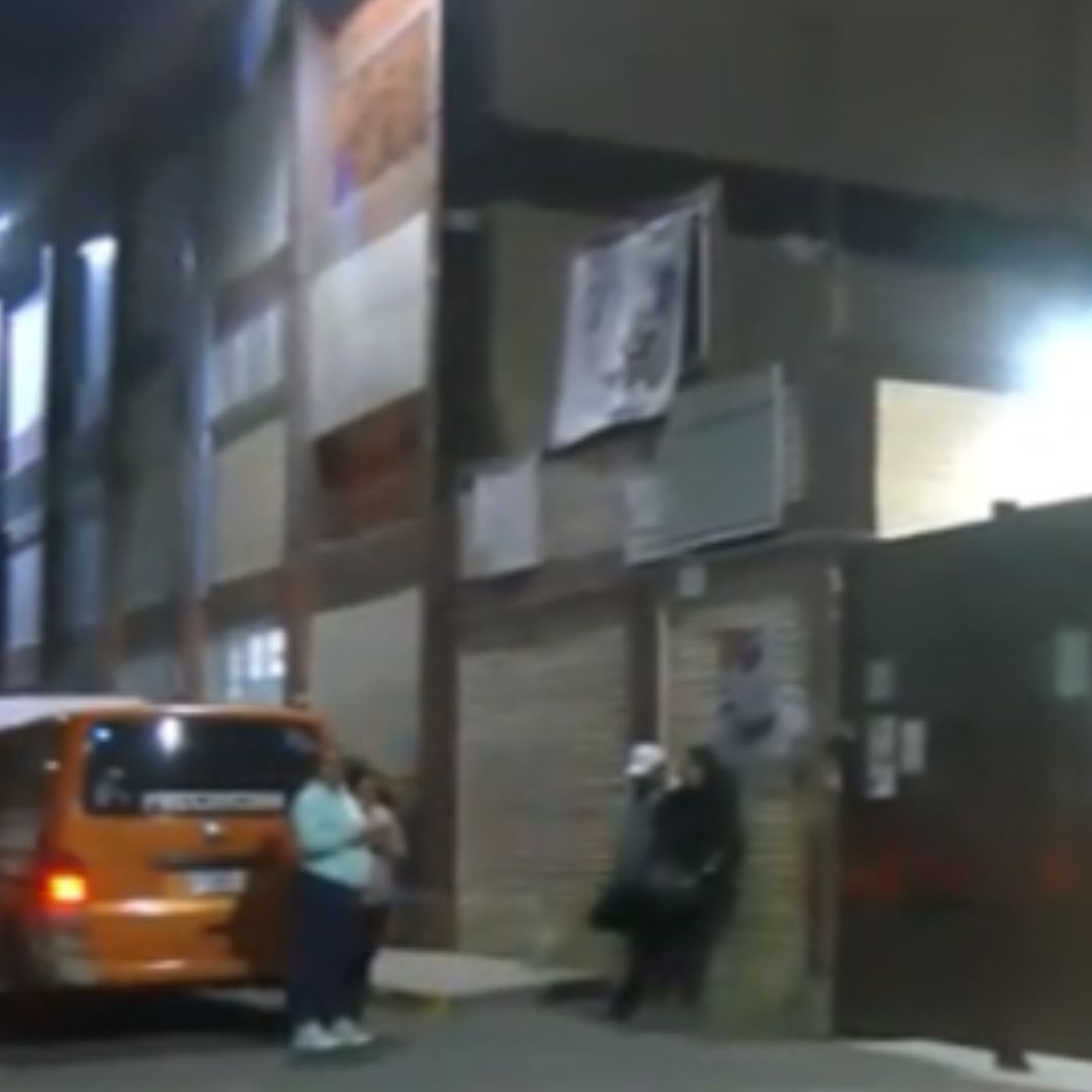 Estudiante Muere en Secundaria de CDMX; Compañero dice que Nadie lo Ayudó