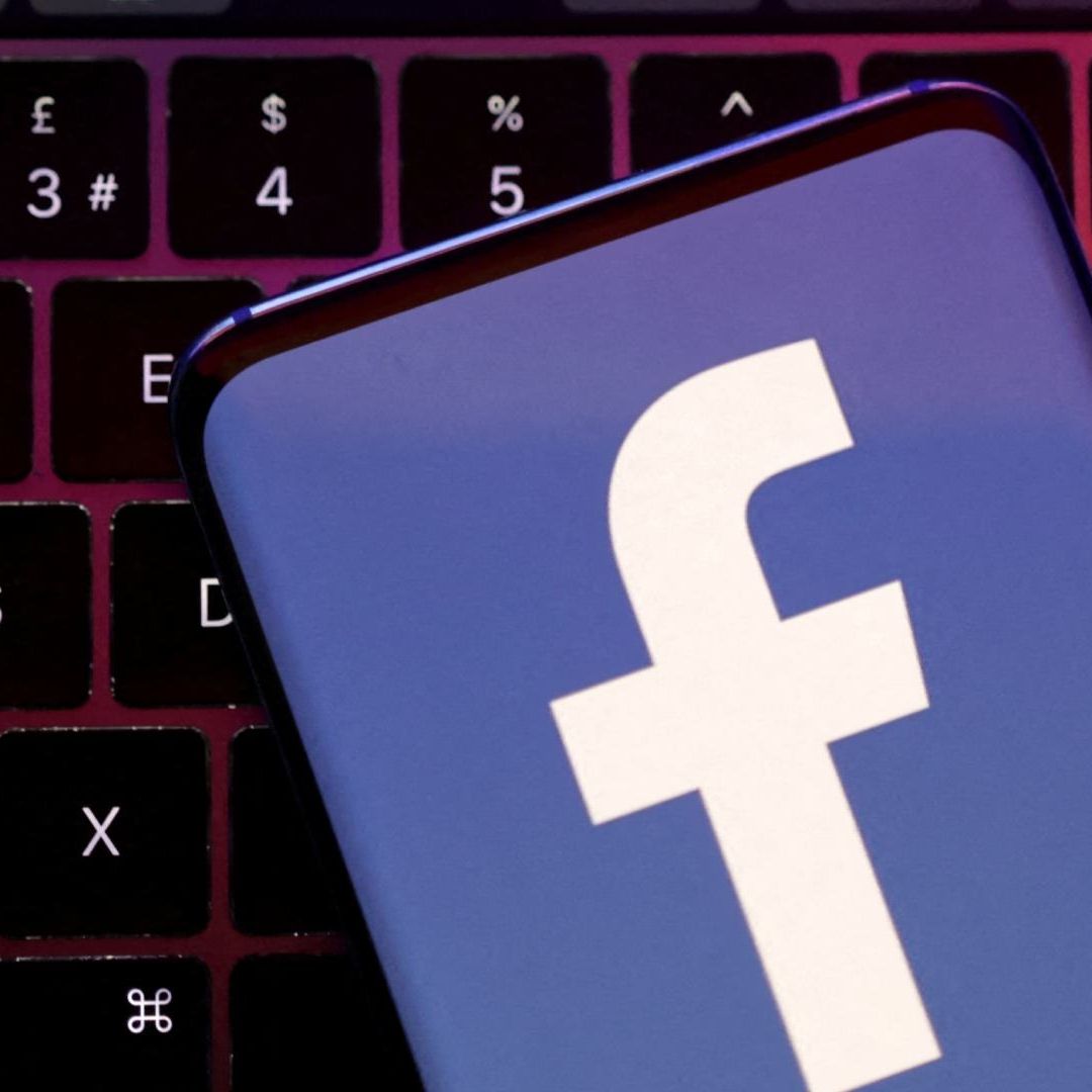 Facebook no inventó nada nuevo, ya que cuando salió la red social Myspace ya llevaba siete meses, pero ha conseguido adaptarse a las nuevas tendencias