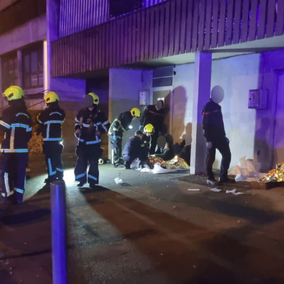 Explota Granada en Bar de Grenoble, Francia; Hay Al menos 12 Heridos