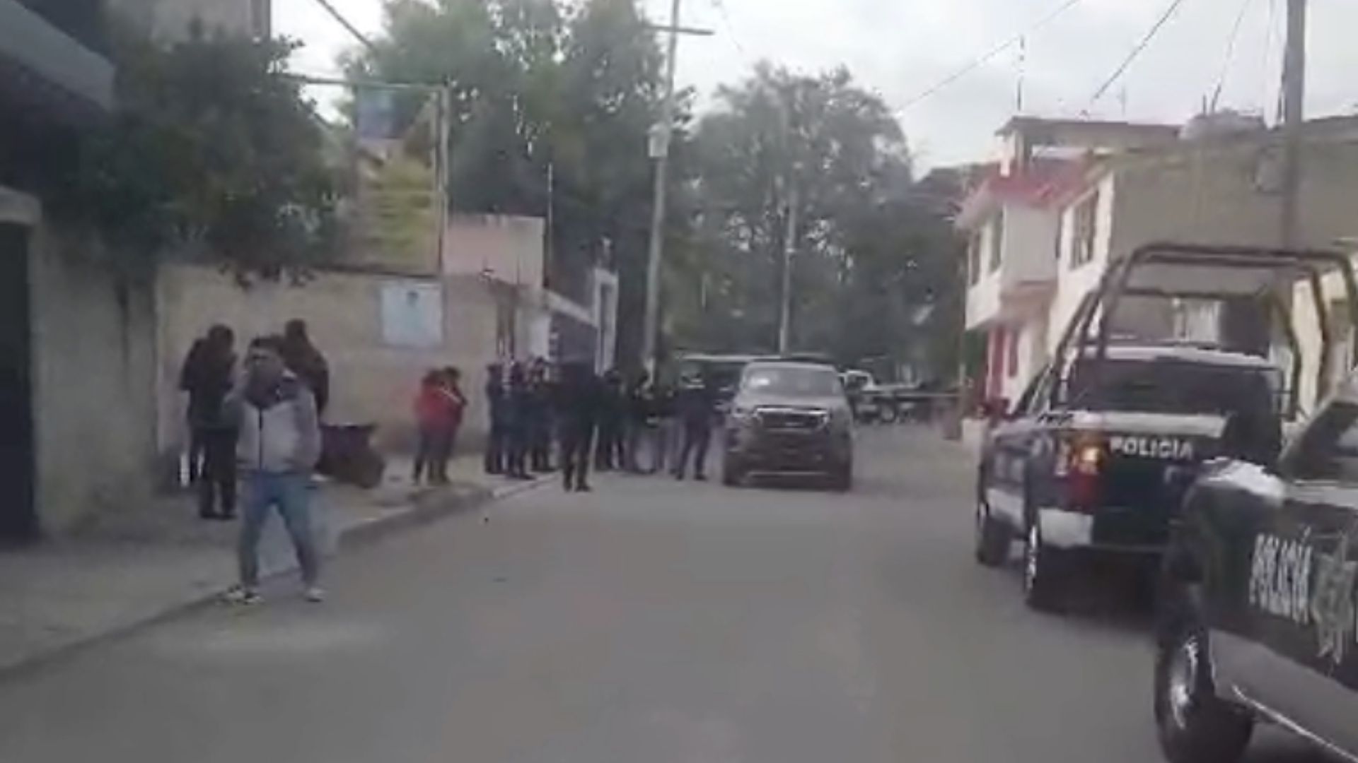 Matan a Disparos a Mujer en su Camioneta Frente a Preescolar de San Martín Texmelucan, Puebla
