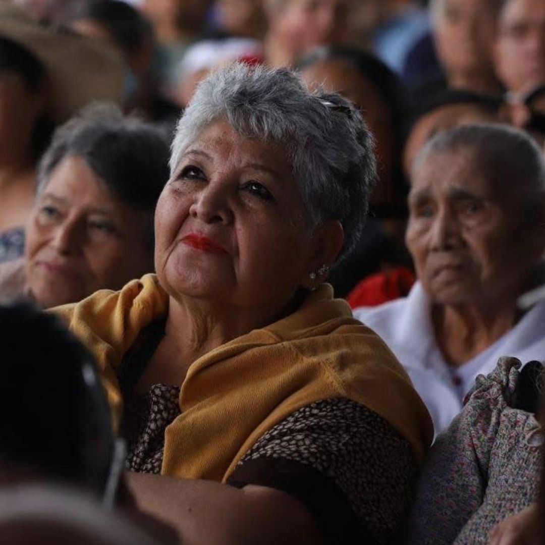 Cuándo cae pago doble de Pensión Bienestar para madres solteras y trabajadoras 2025 esto recibirán de depósito