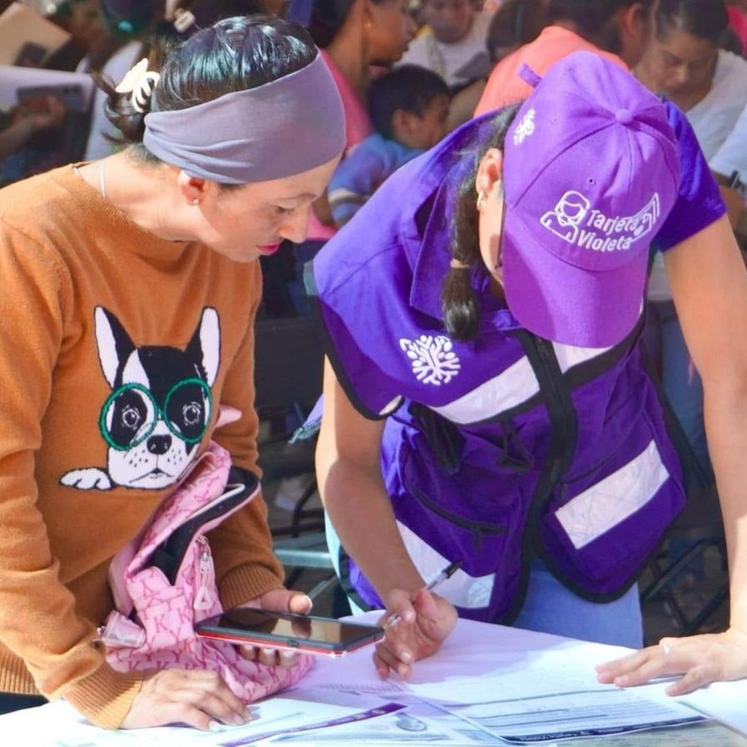 Registro Tarjeta Violeta Bienestar 2025 termina hoy cuando sale resultados con jefas de familia aceptadas