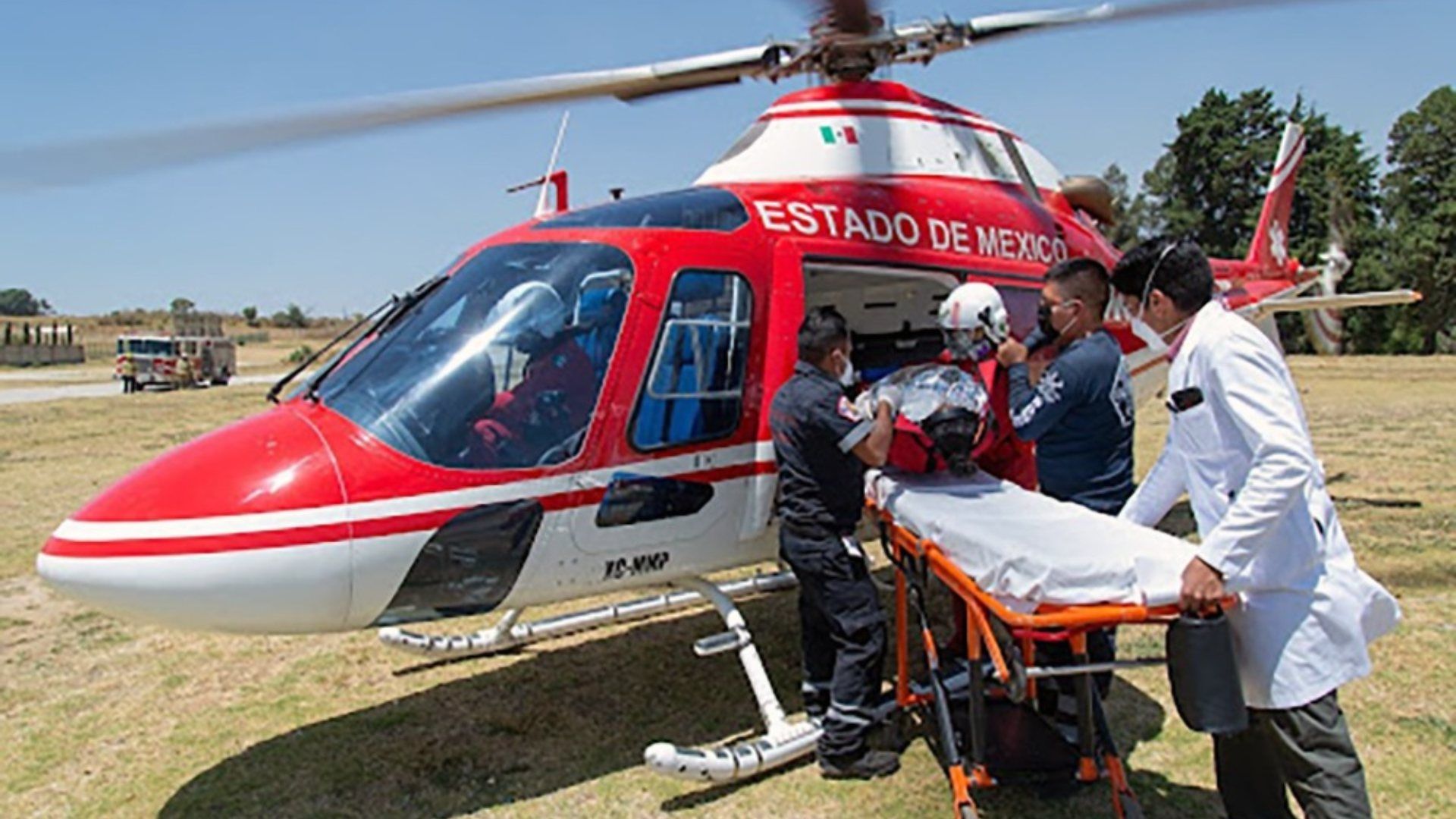 Hombre Carga Pirotecnia en la Espalda y le Explota en Edomex