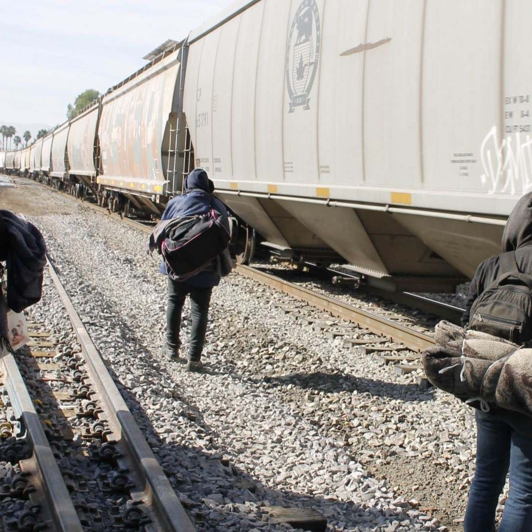 Migrantes abandonan sueño americano