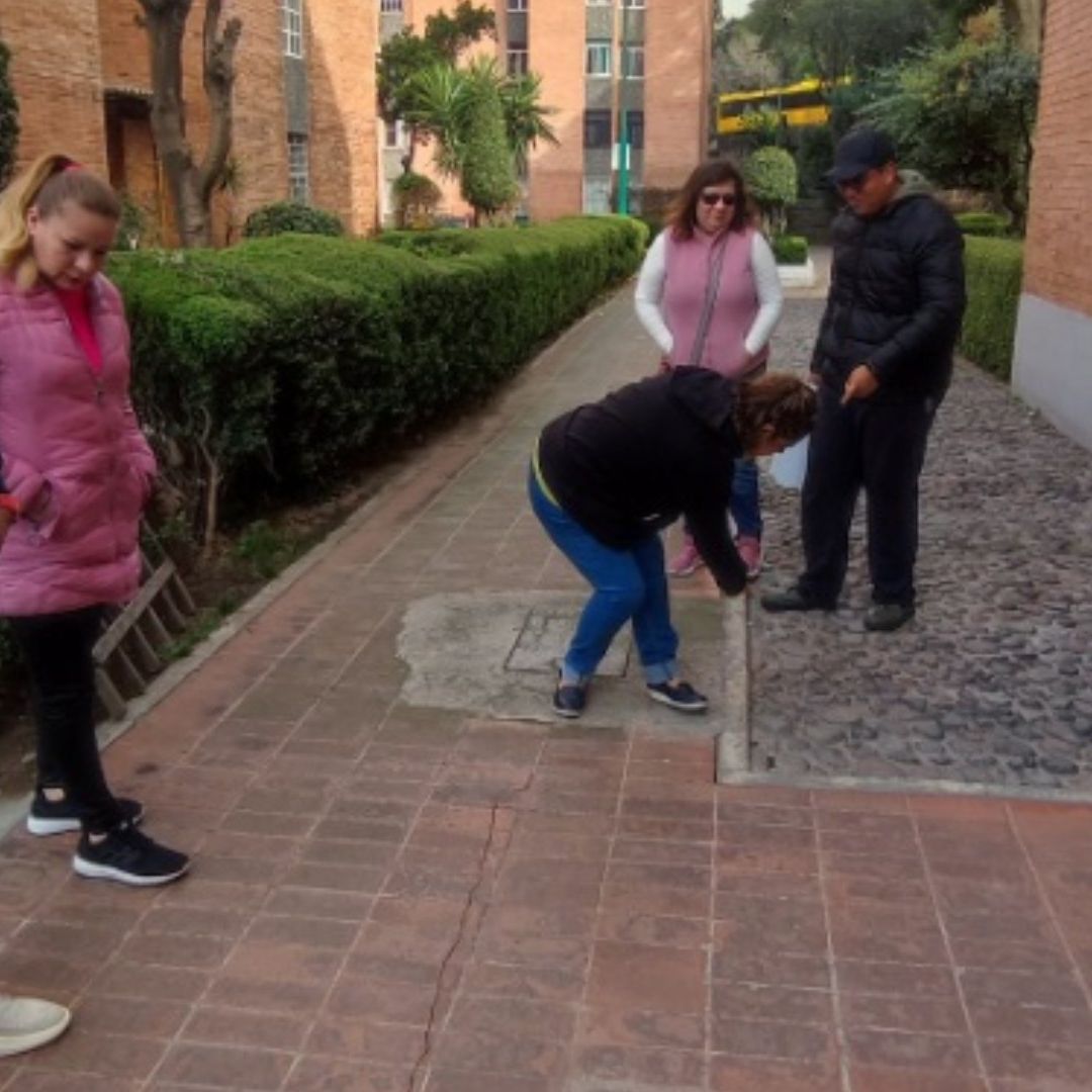 Vecinos de Lomas de Plateros en Mixcoac preocupados por las fallas geológicas que se registran en esta zona