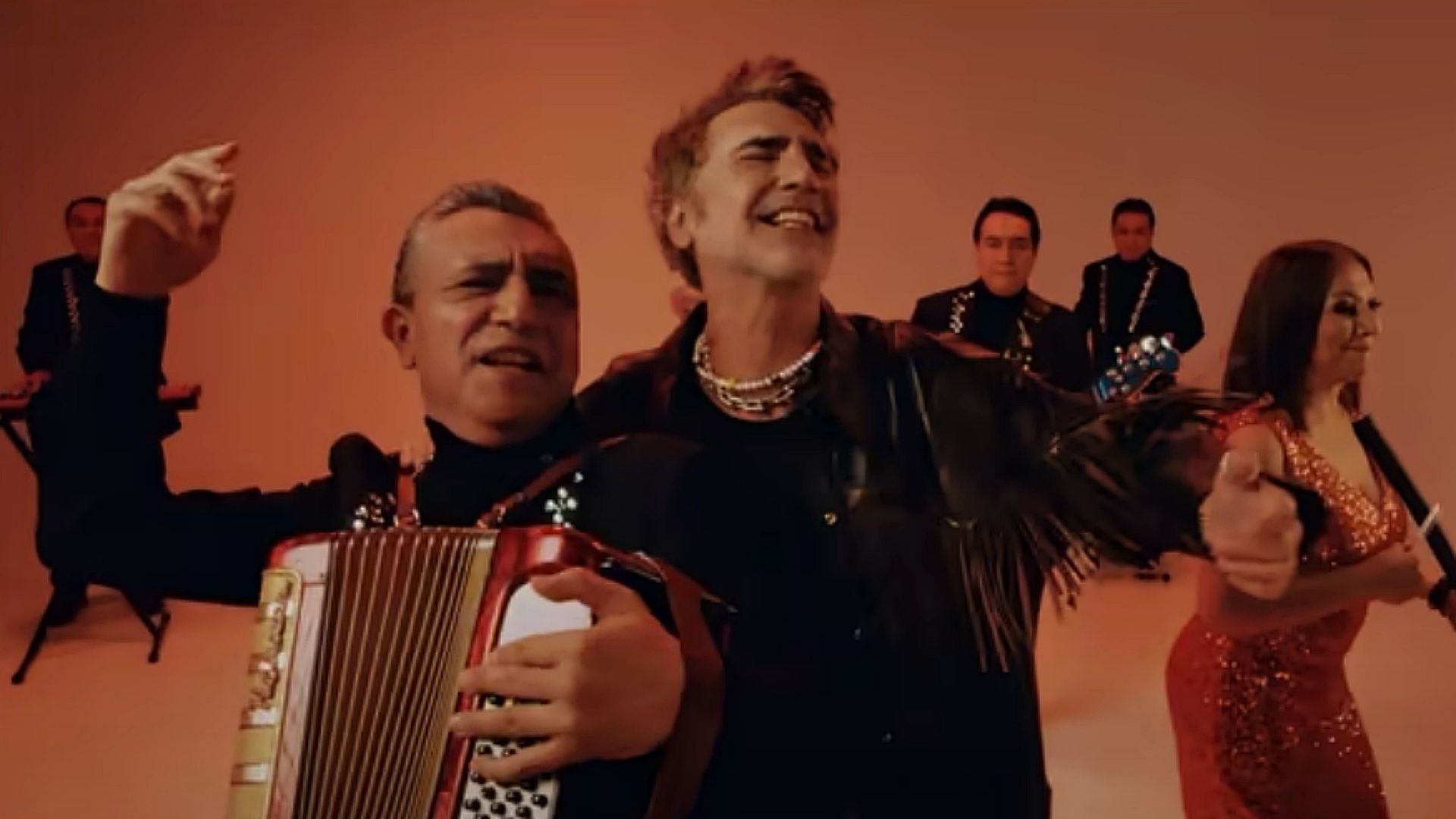 Alejandro Fernández estrena La Cumbia Triste con Los Ángeles Azules