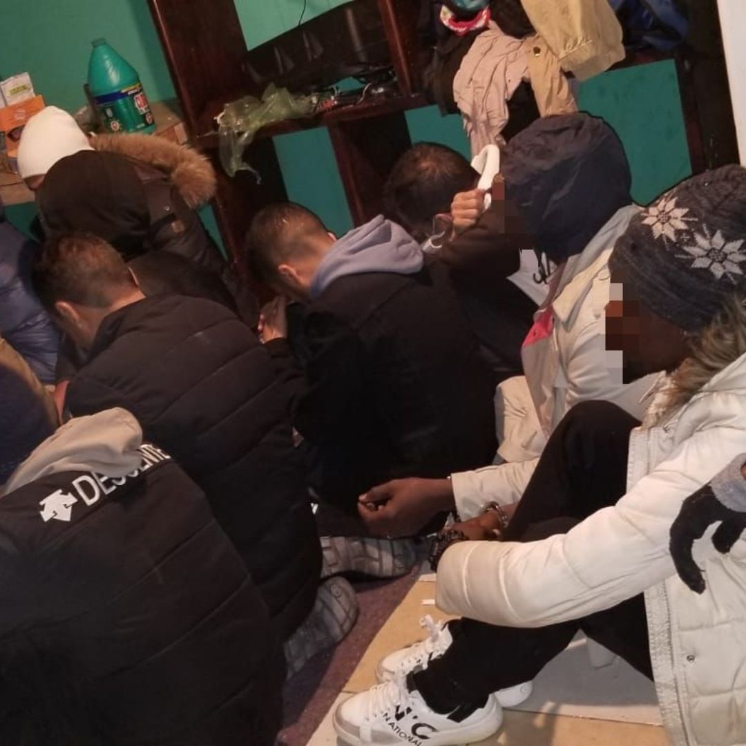 Rescatan a 22 Africanos Abandonas en Tijuana; Intentaban Cruzar Ilegalmente Hacia EU