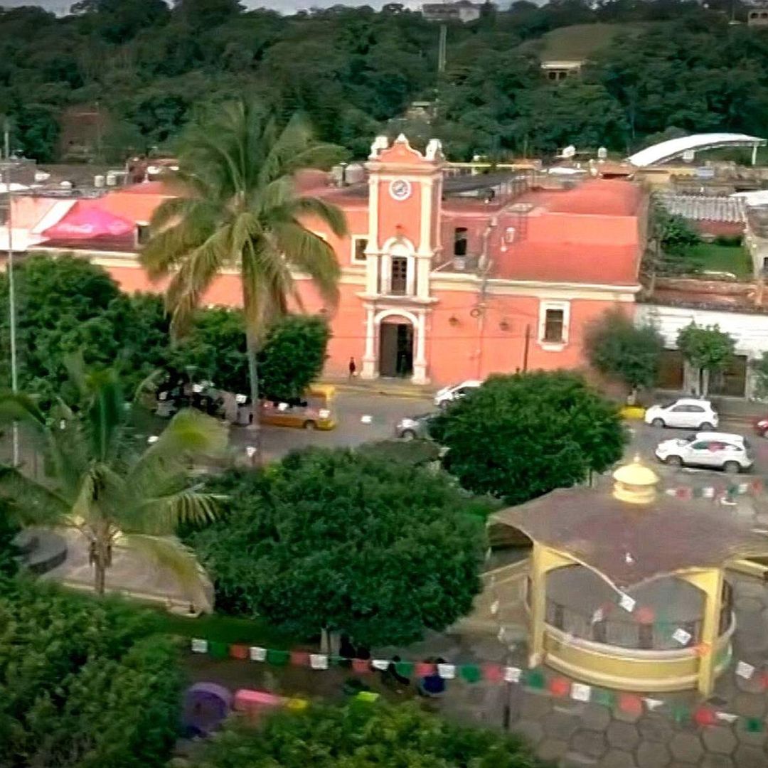 En Tecolotlán escondían cadáver de niña de 2 años en una caja de cartón