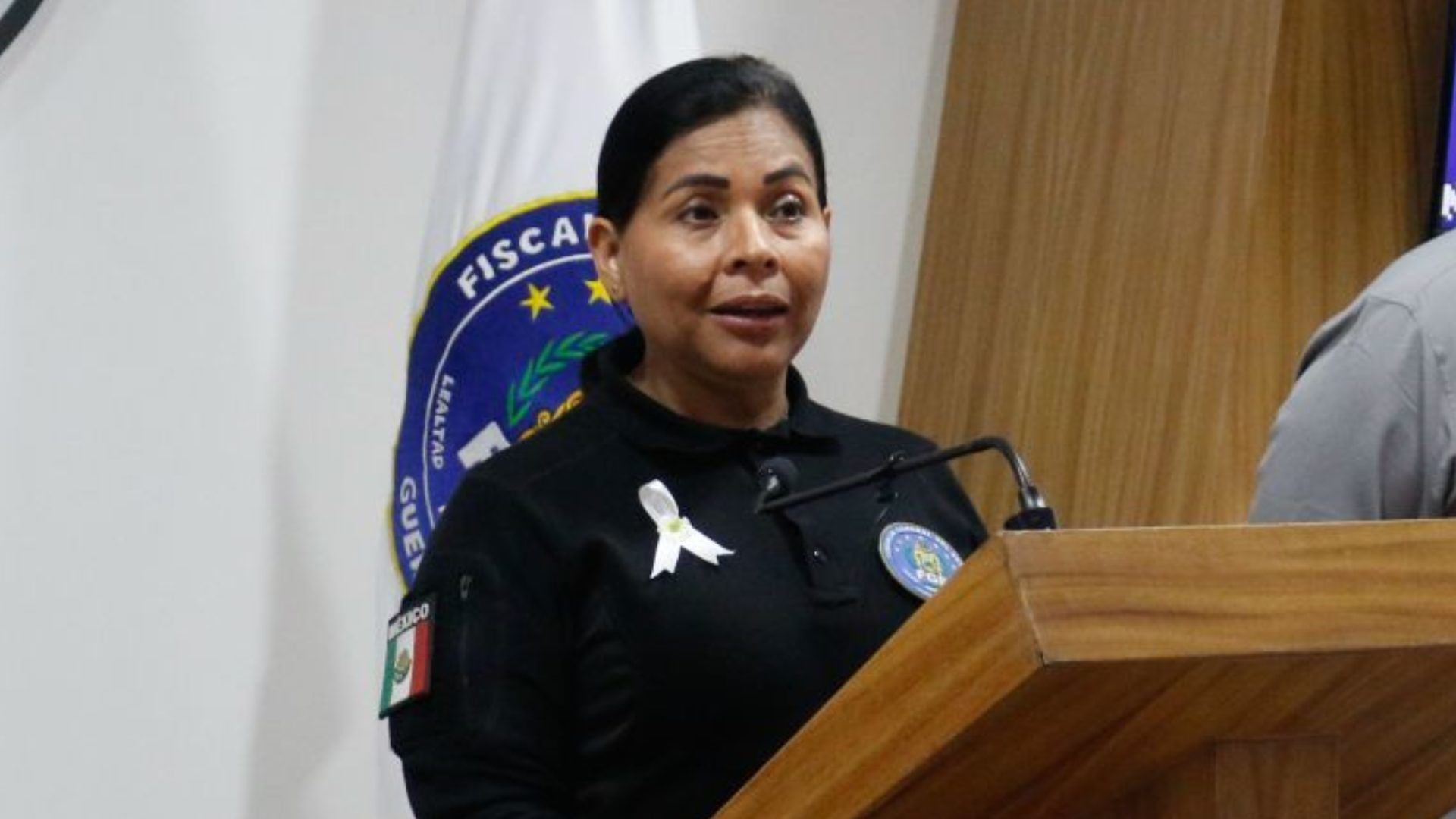 la titular de la FGE, Sandra Luz Valdovinos Salmerón,