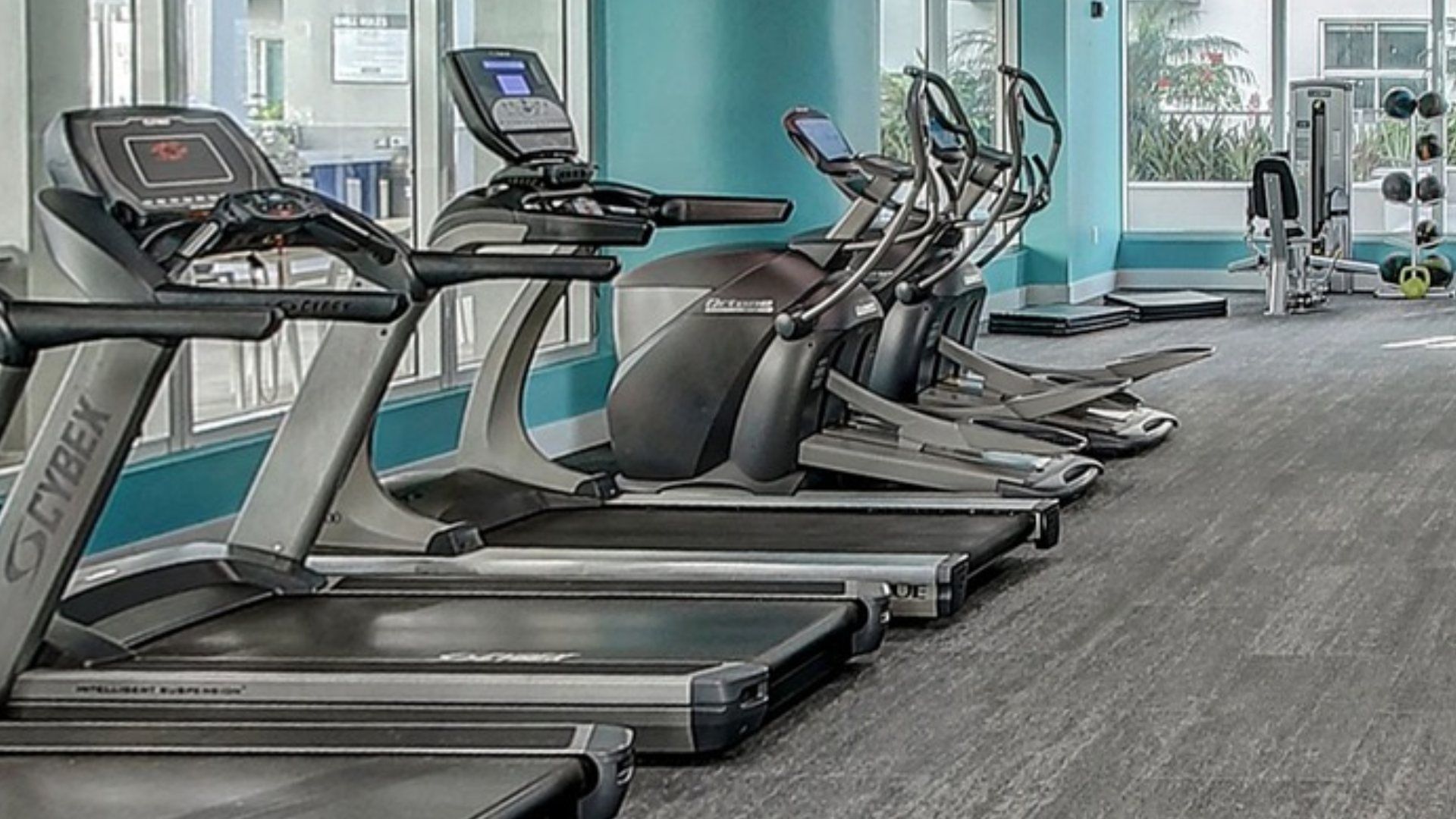 Hombre Muere en Mientras se Ejercitaba en Caminadora en Gimnasio