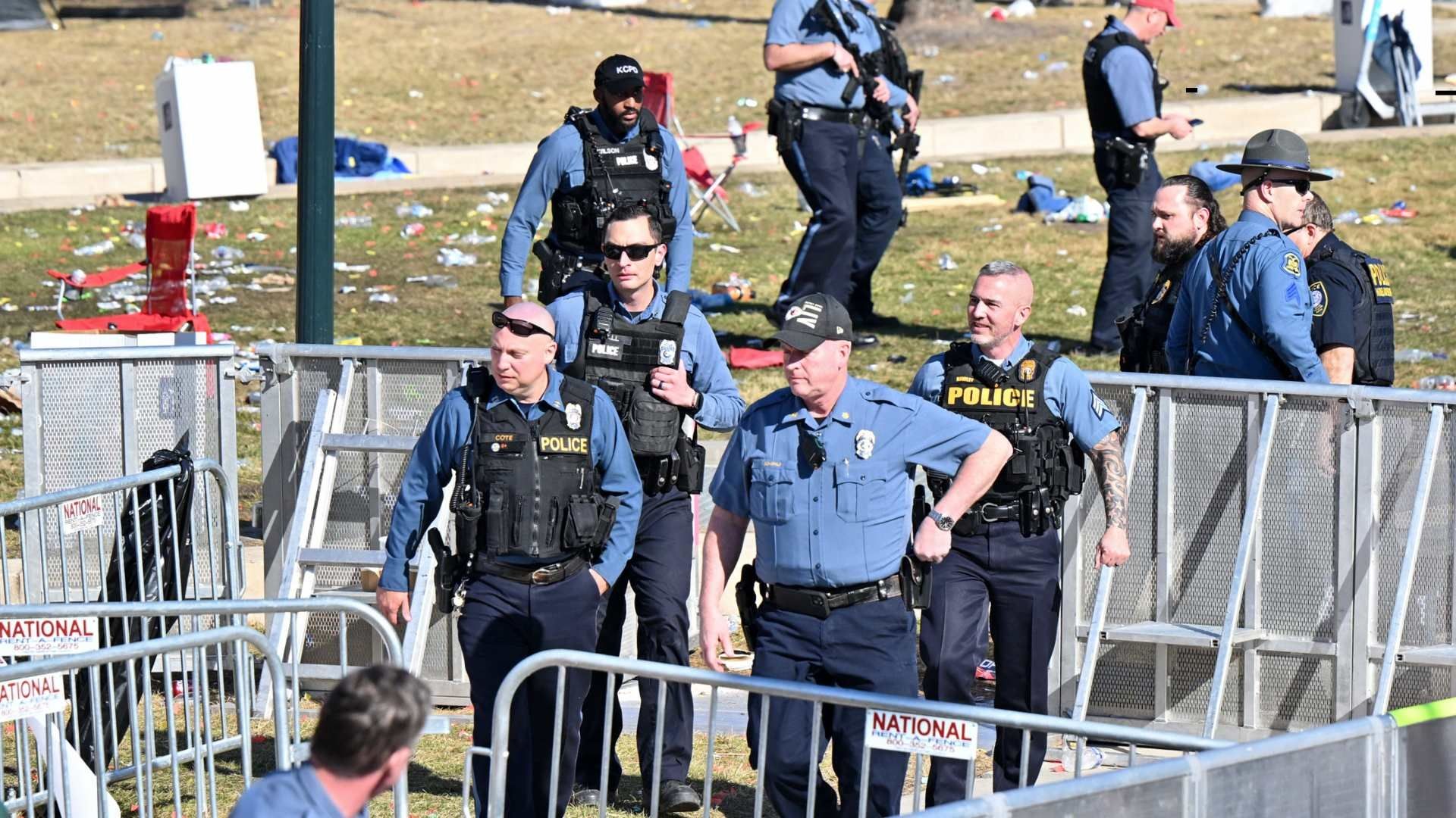 Joe Biden Llama a Prohibir las Armas de Fuego en EUA tras Tiroteo en Desfile de Celebración del Super Bowl