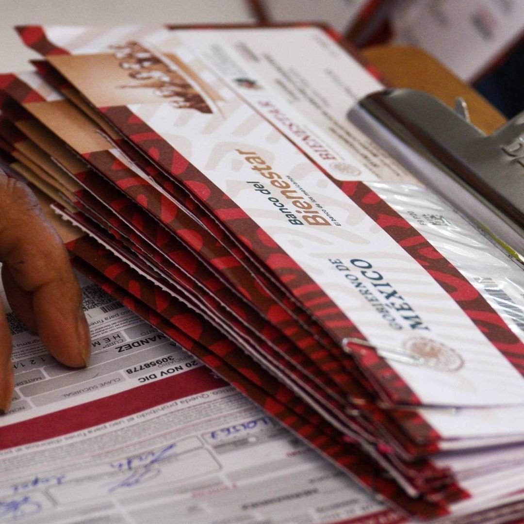 Los beneficiarios de Beca Benito Juárez deben consultar la lista de sedes alternas donde entregan tarjetas del Bienestar