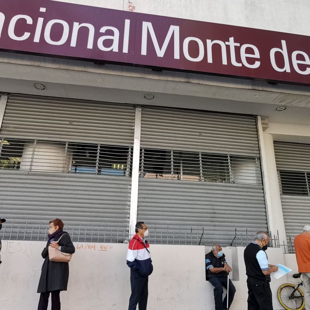 Estalla la Huelga en El Nacional Monte De Piedad
