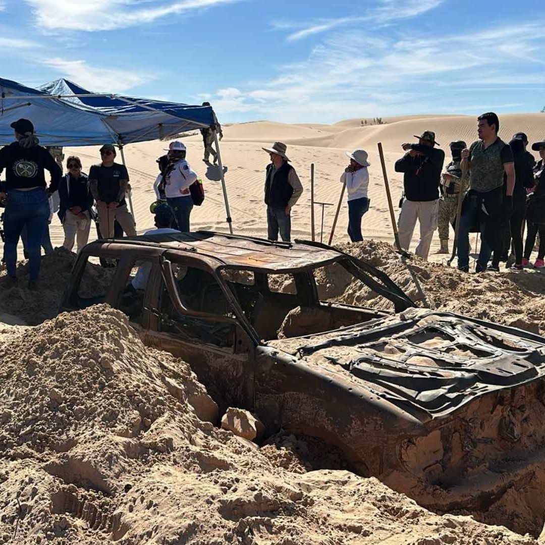 Encuentran Restos en Camioneta Baleada y Enterrada en Valle de Mexicali
