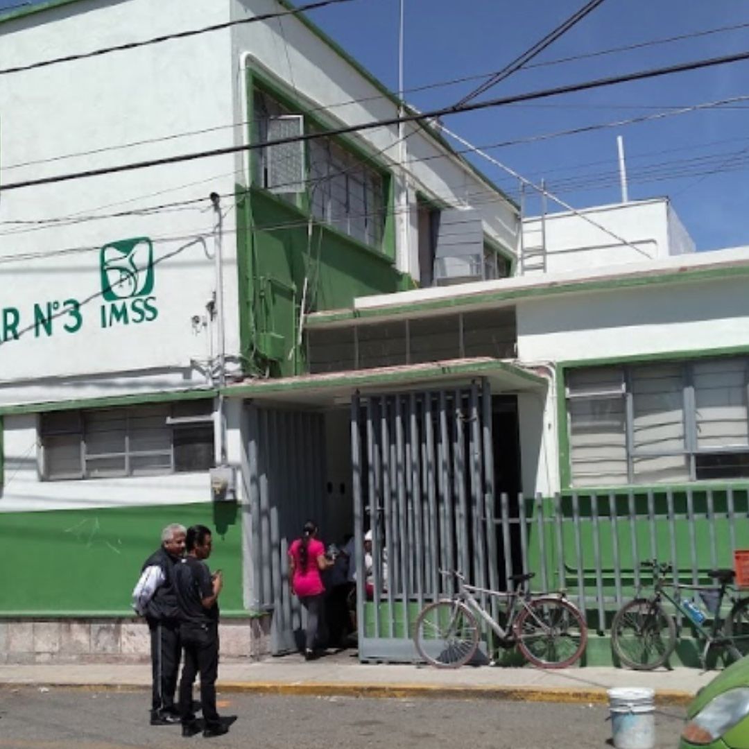 Sujetos Armados Irrumpen Clínica del IMSS para Llevarse Medicamentos Controlados