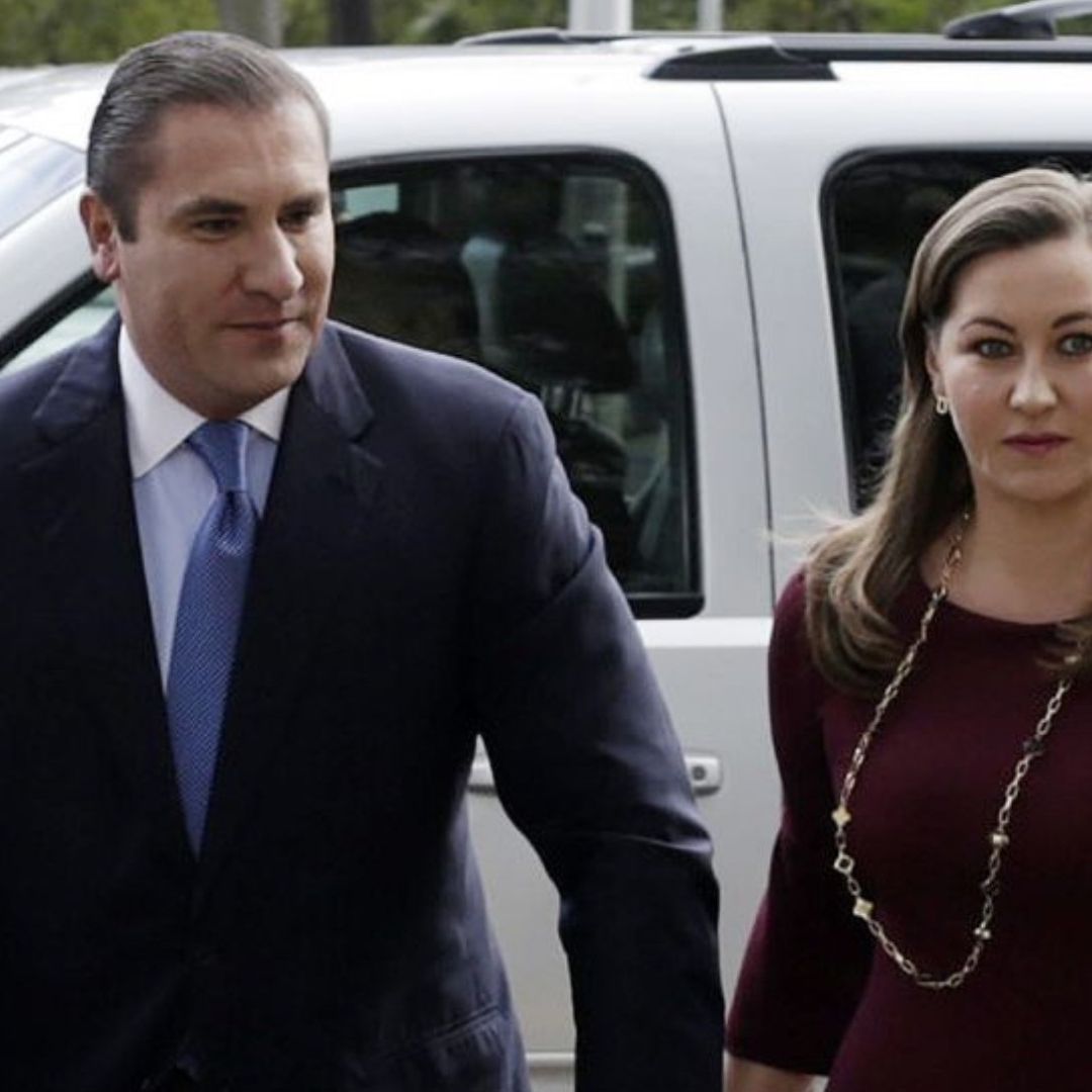 Rafael Moreno Valle y Martha Erika Alonso en un evento en Puebla, en 2017.