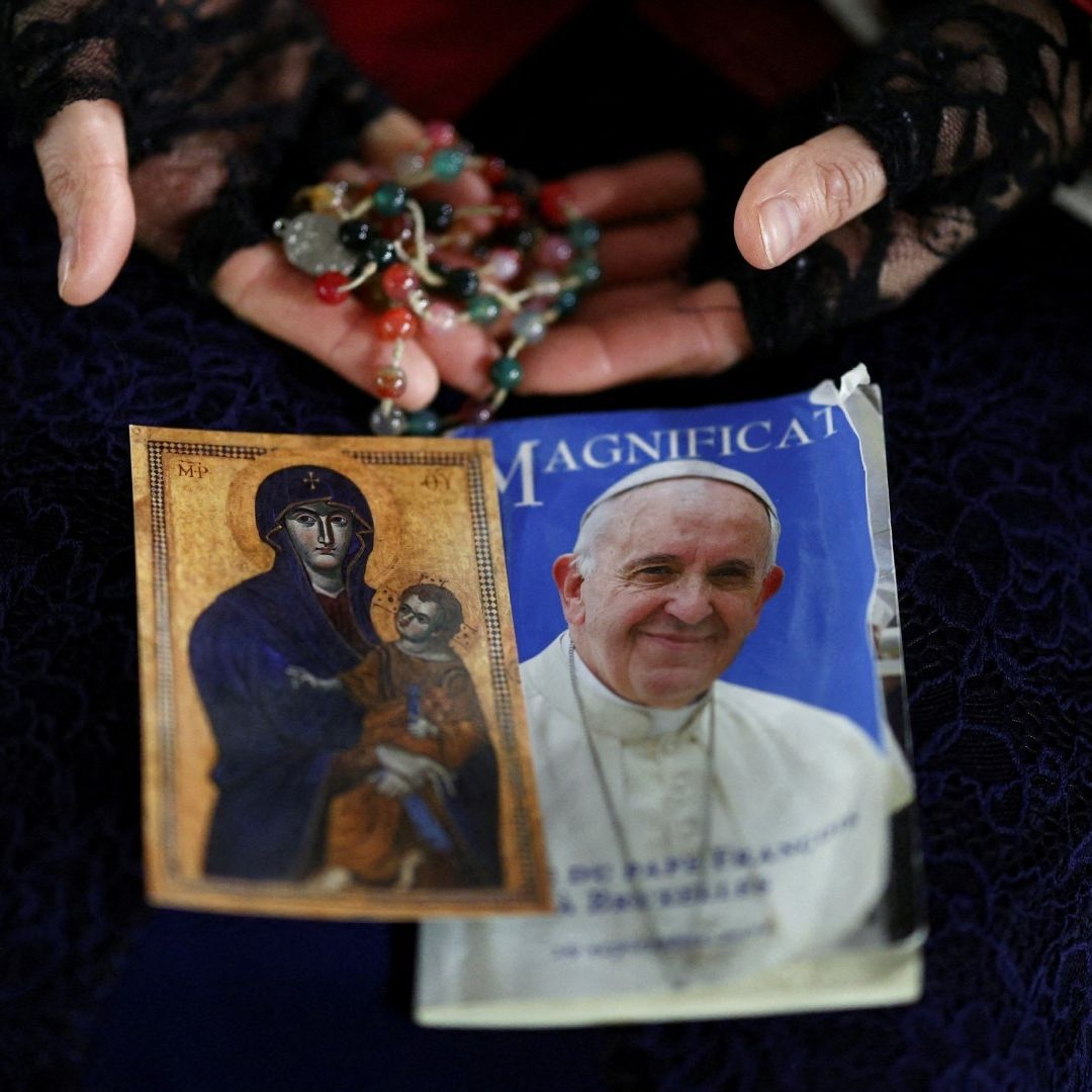 Día 12 de Hospitalización: Informan que el Papa Francisco "Descansó Bien"