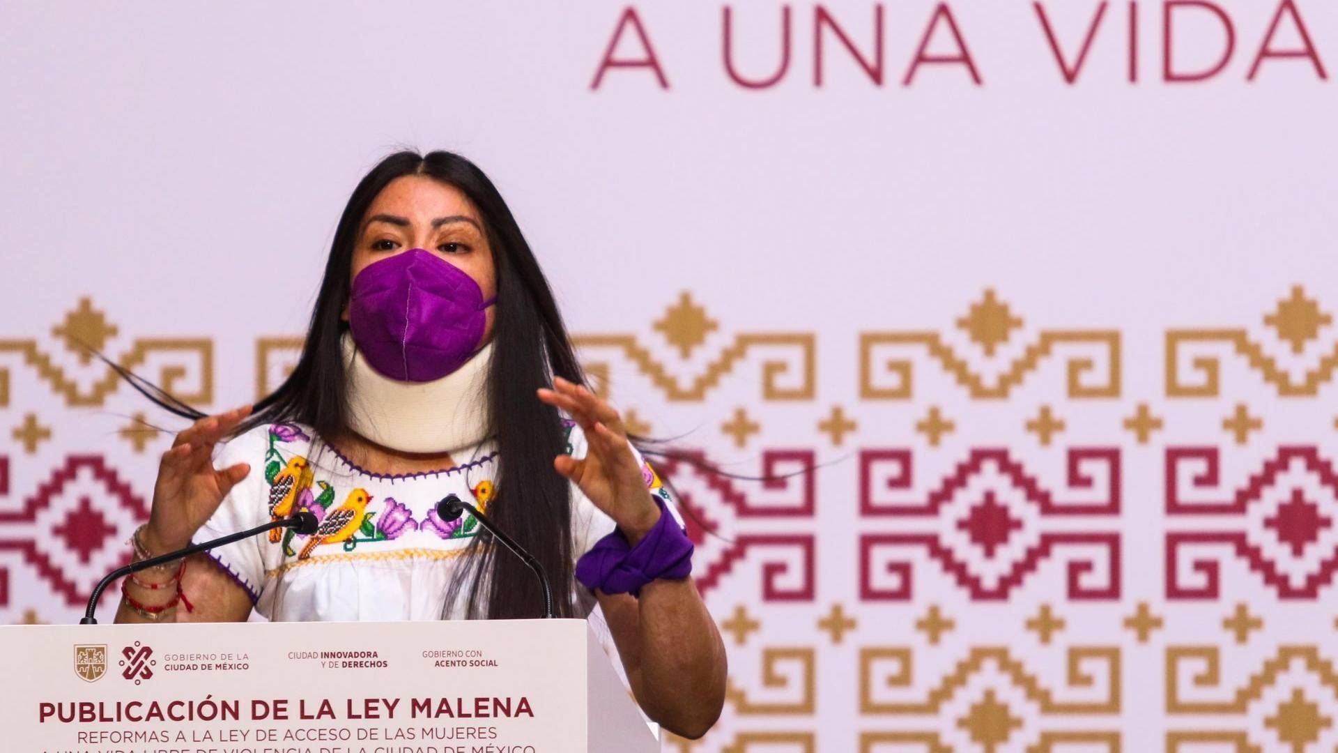 Saxofonista Malena Ríos, encabezó junto con el jefe de Gobierno de la Ciudad Martí Batres Guadarrama la presentación del la Ley Malena