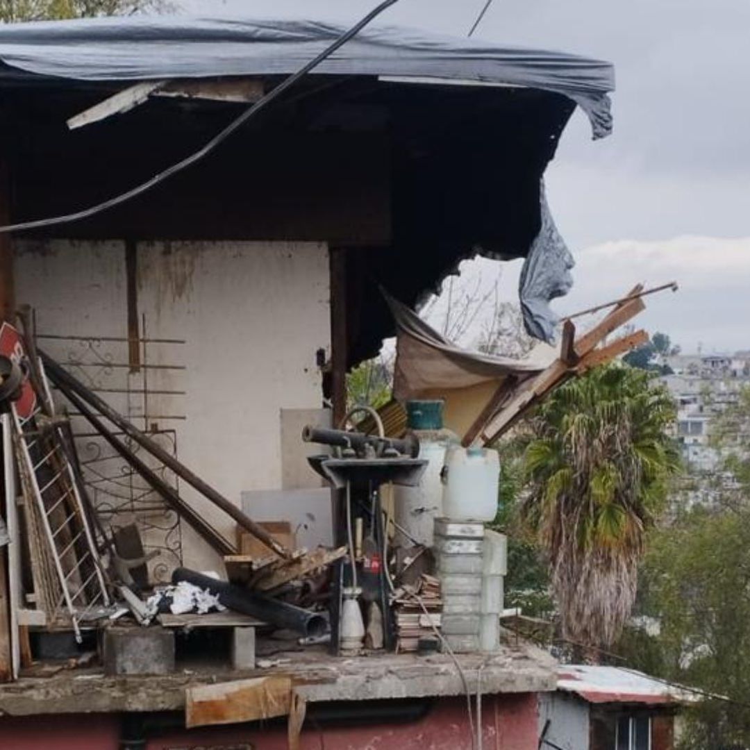 Explosión en Colonia Lomas Taurinas de Tijuana Deja Hombre con Quemaduras