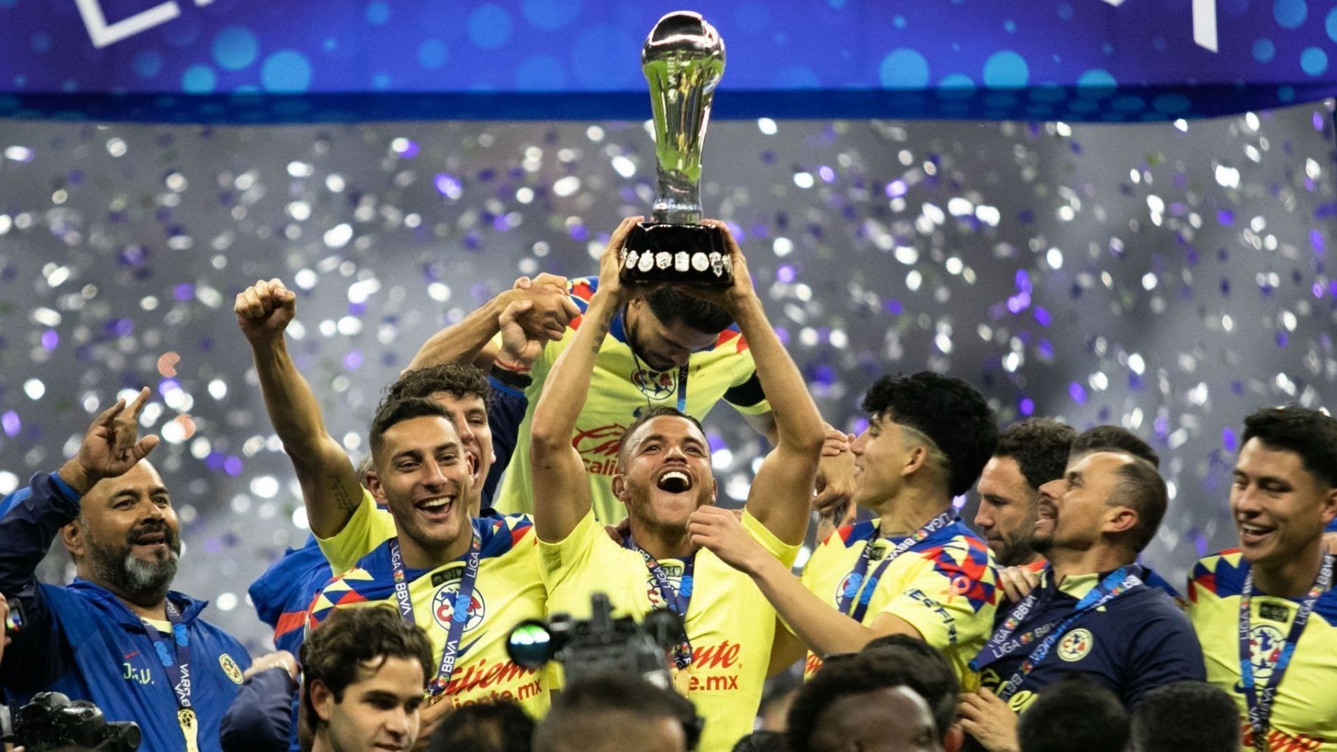 A partir de hoy, 20 de febrero de 2024, el Club América y el Estadio Azteca entraron a la Bolsa de Valores e iniciaron la venta de acciones