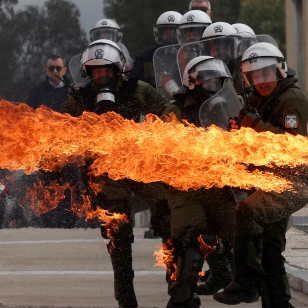 ¿Qué Está Pasando en Grecia? Arden Calles al Estallar Protestas y Disturbios
