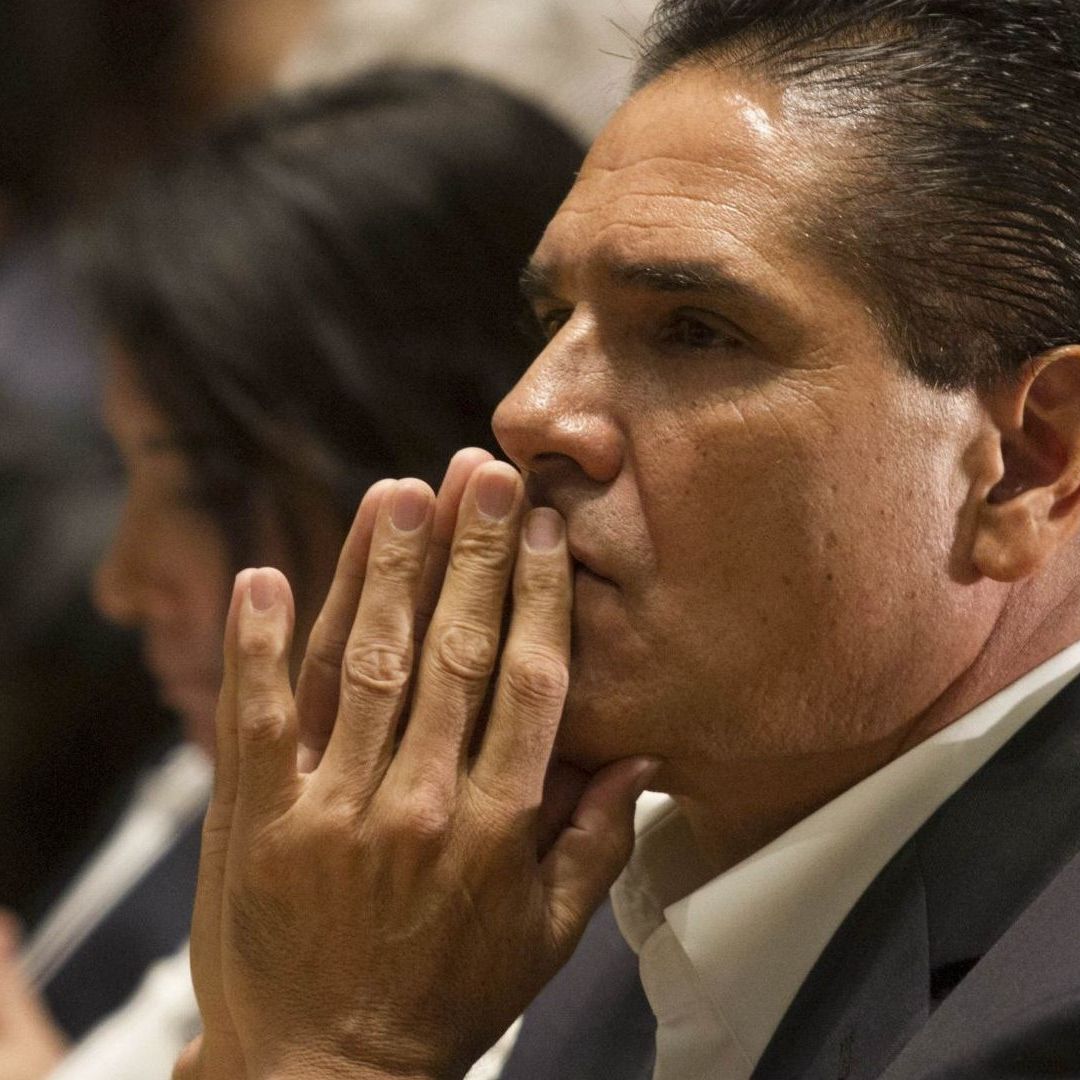 Acusan a Silvano Aureoles de daño patriomnial