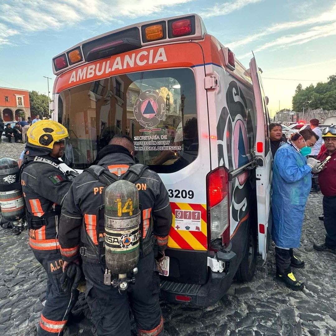 Doce Personas Intoxicadas por Fuga de Gases Tóxicos en Hotel Casa Azul del Barrio del Alto de Puebla