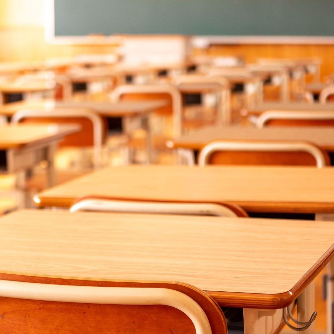 Salón de clases vacío