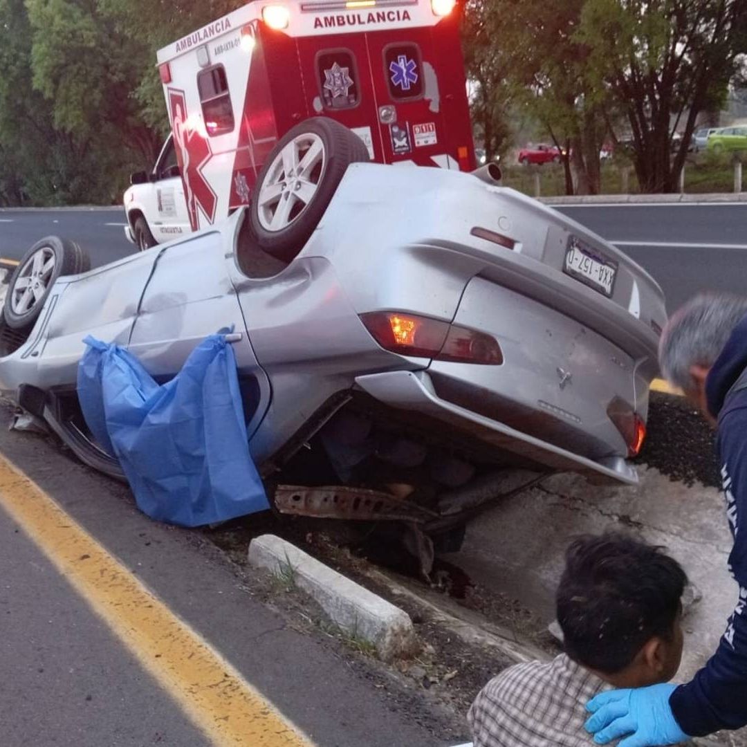 Cinco Estudiantes Universitarios Muertos por Accidente en Autopista Tlaxcala-San Martín Texmelucan