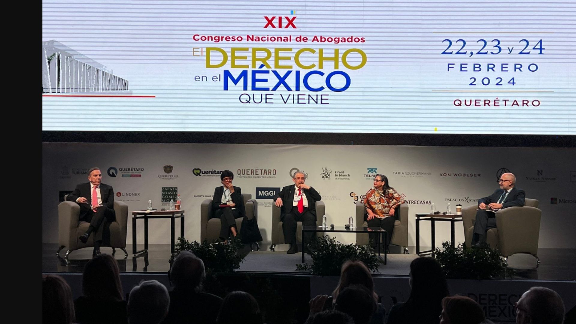 Norma Lucía Piña Hernández, ministra presidenta de la SCJN, en el panel del XIX Congreso Nacional de la Barra Mexicana de Abogados