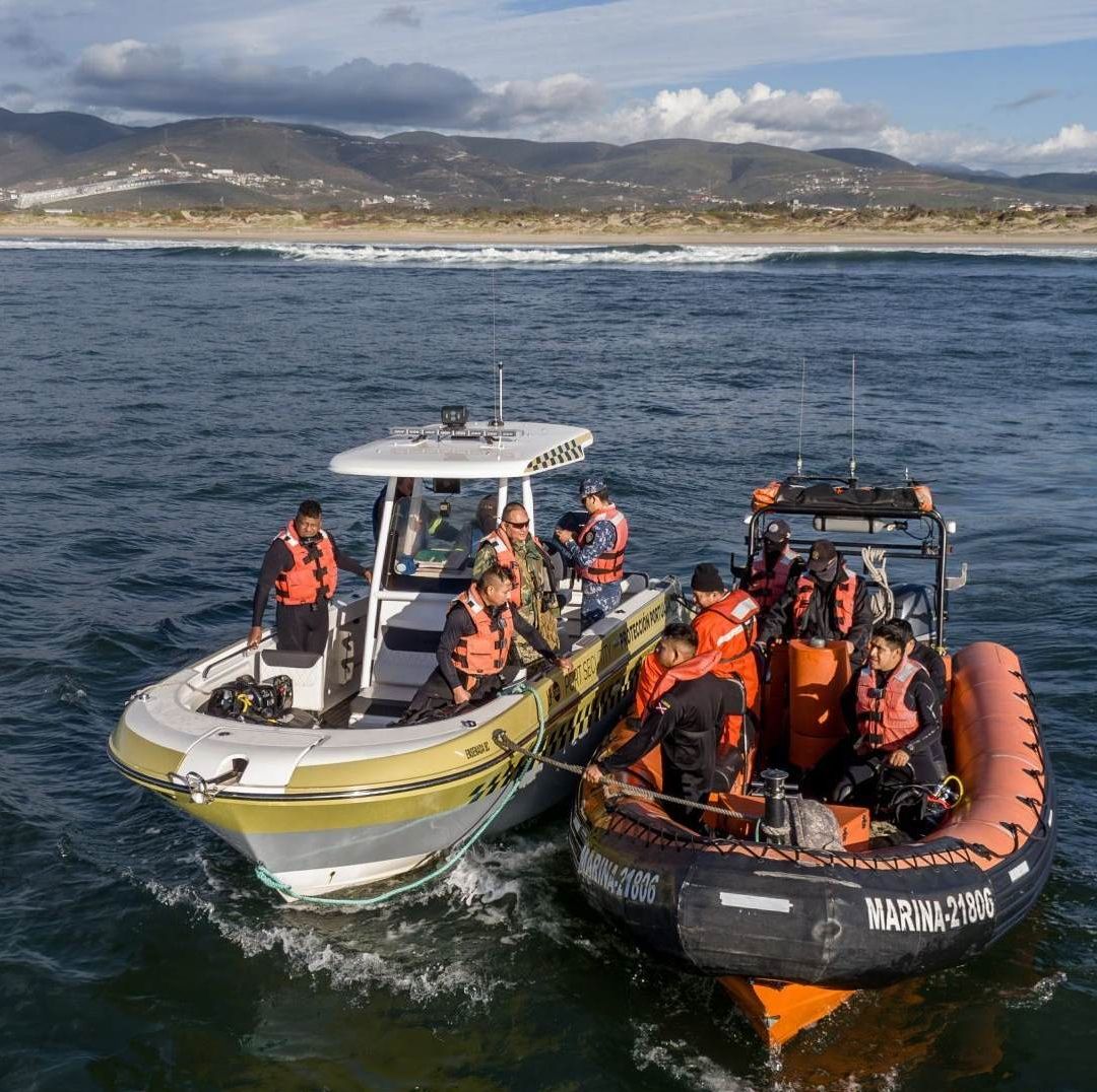 Familiares de Militares Desparecidos en el Mar en Ensenada Culpan a Teniente al Mando