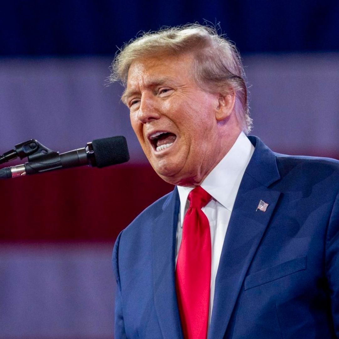 Trump Acusa a Migrantes de Estar “Matando” a EUA