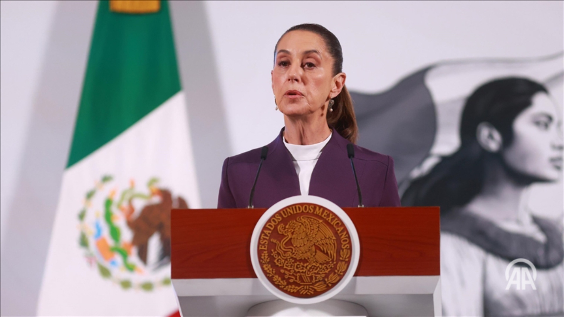 En Medio de Tensión Arancelaria, Claudia Sheinbaum se Reúne con ...
